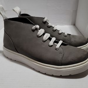 Dr. Martens Baynes Chukka Boots Men's 10 Gray Nubuck Leather 5-hole